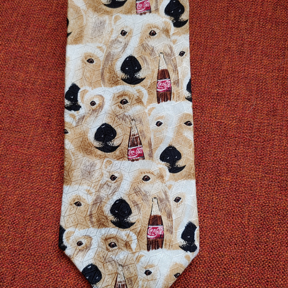 Vintage Coca Cola‎ Polar Bear Necktie Silk Collectors Holiday